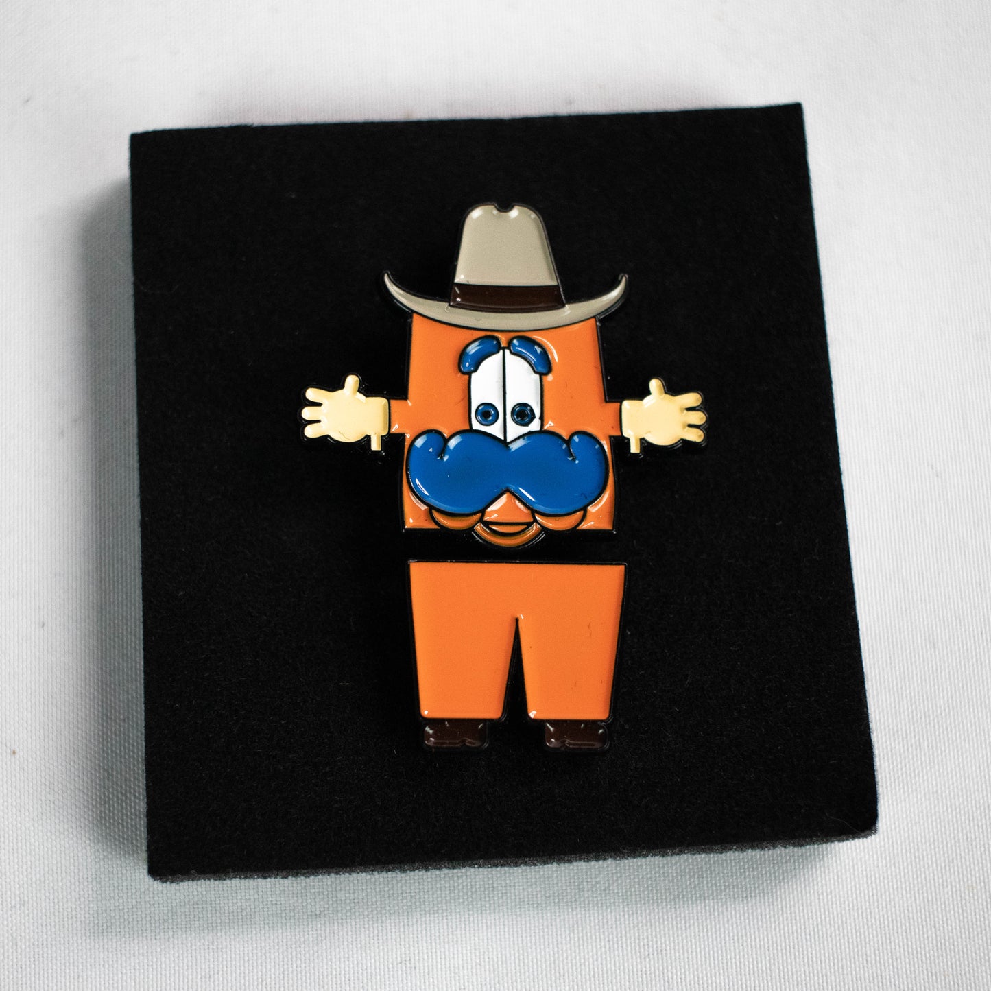 Pin Howdy Bobble Head
