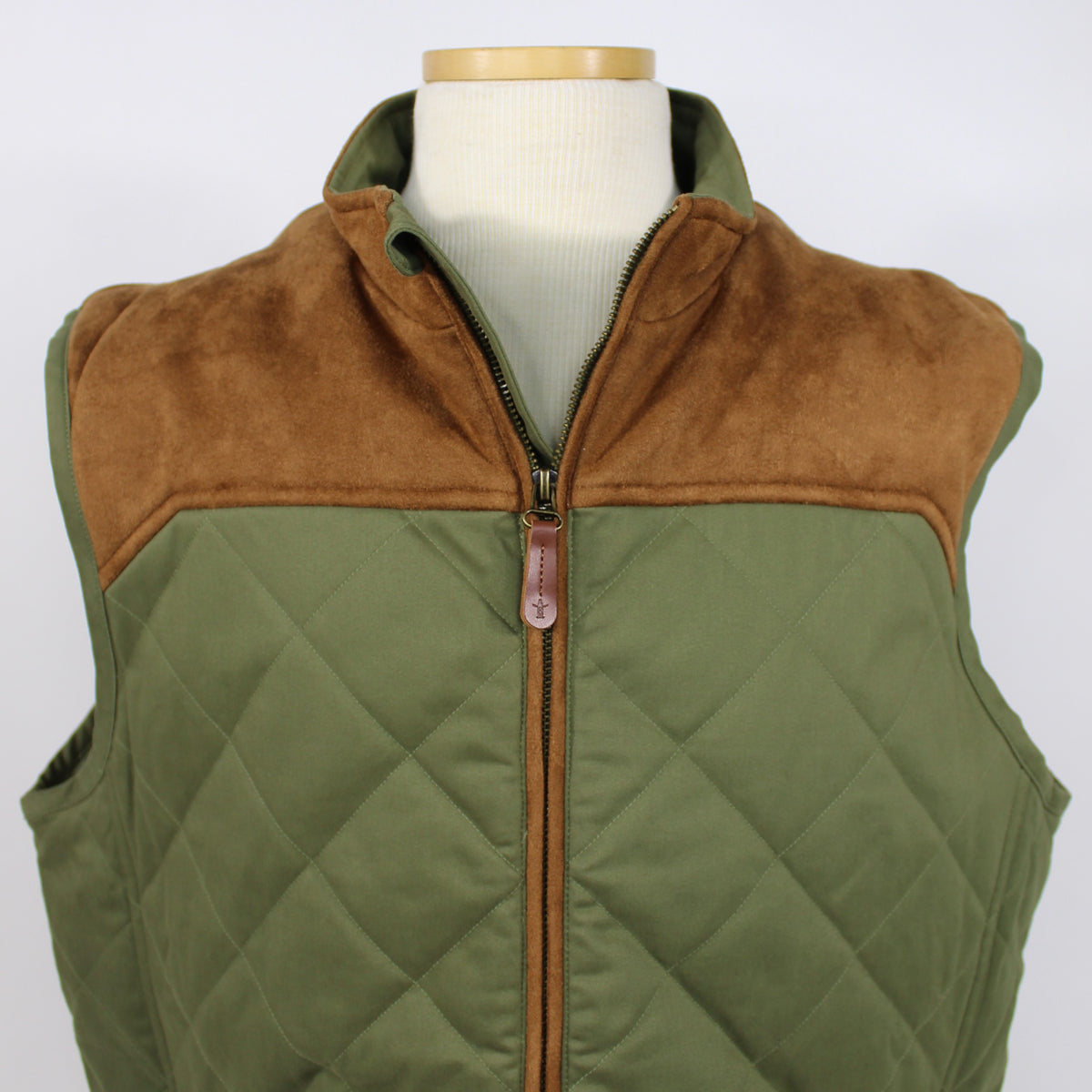 Houston Rodeo Express Vest Quilted Suede Performance Vest - Olive – Houston Livestock Show and Rodeo™