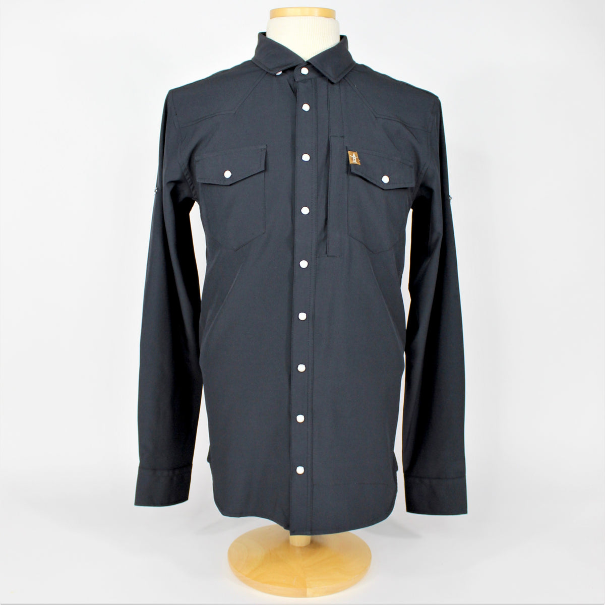 Performance L/S Pearl Snap - Black – Houston Livestock Show and Rodeo™