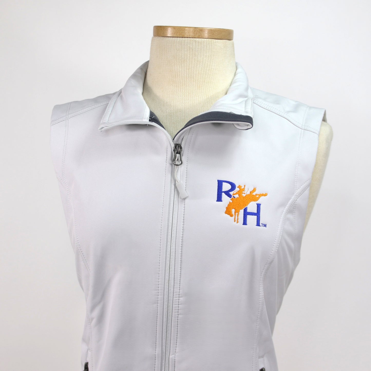 Ladies RH Bronc Vest - White