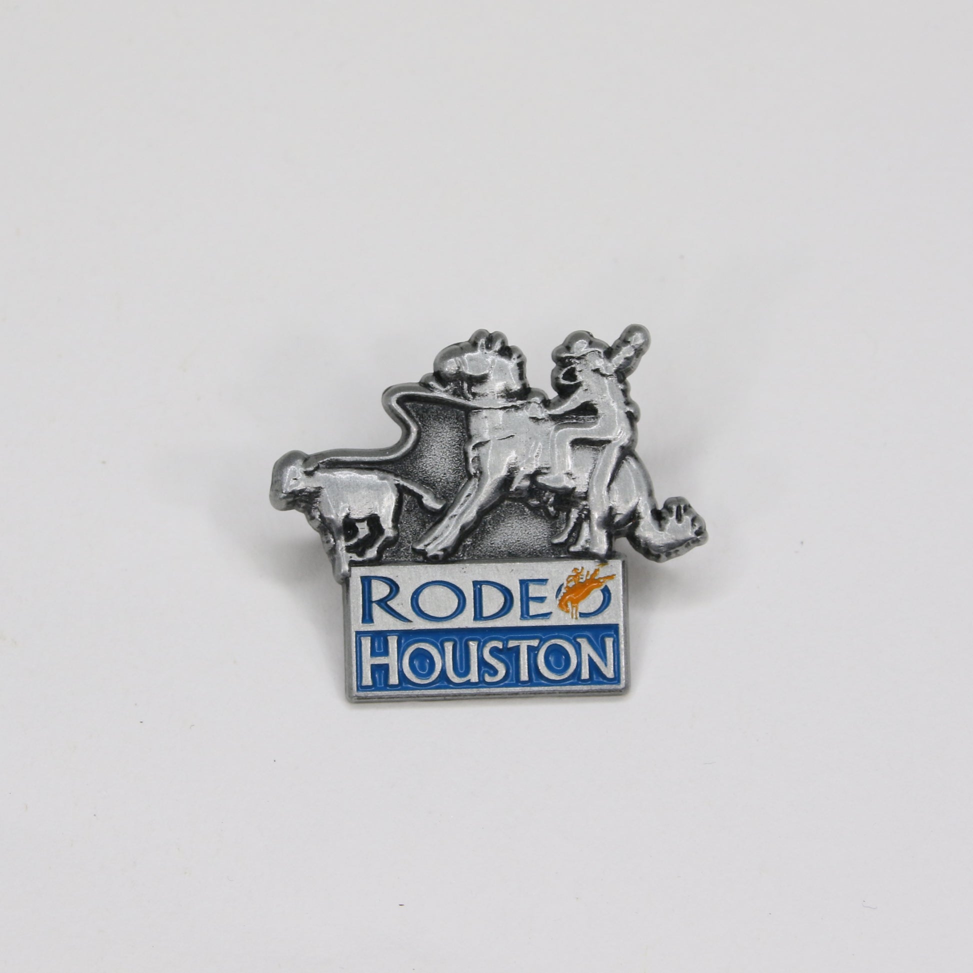 Calf Roping Event Pin – Houston Livestock Show and Rodeo™