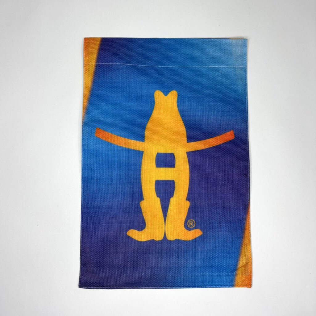 Howdy Garden Flag