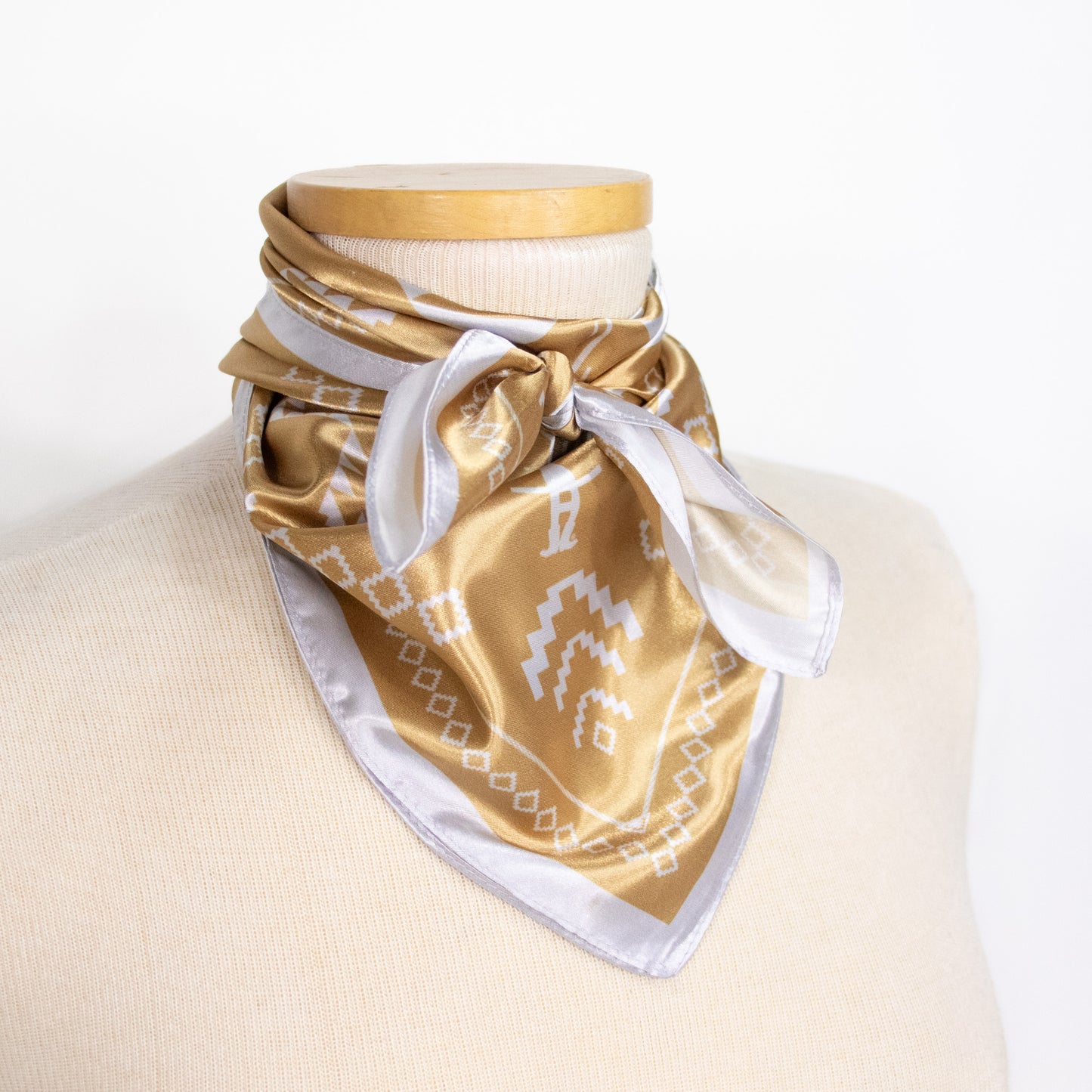 HLSR Brown Aztec Scarf